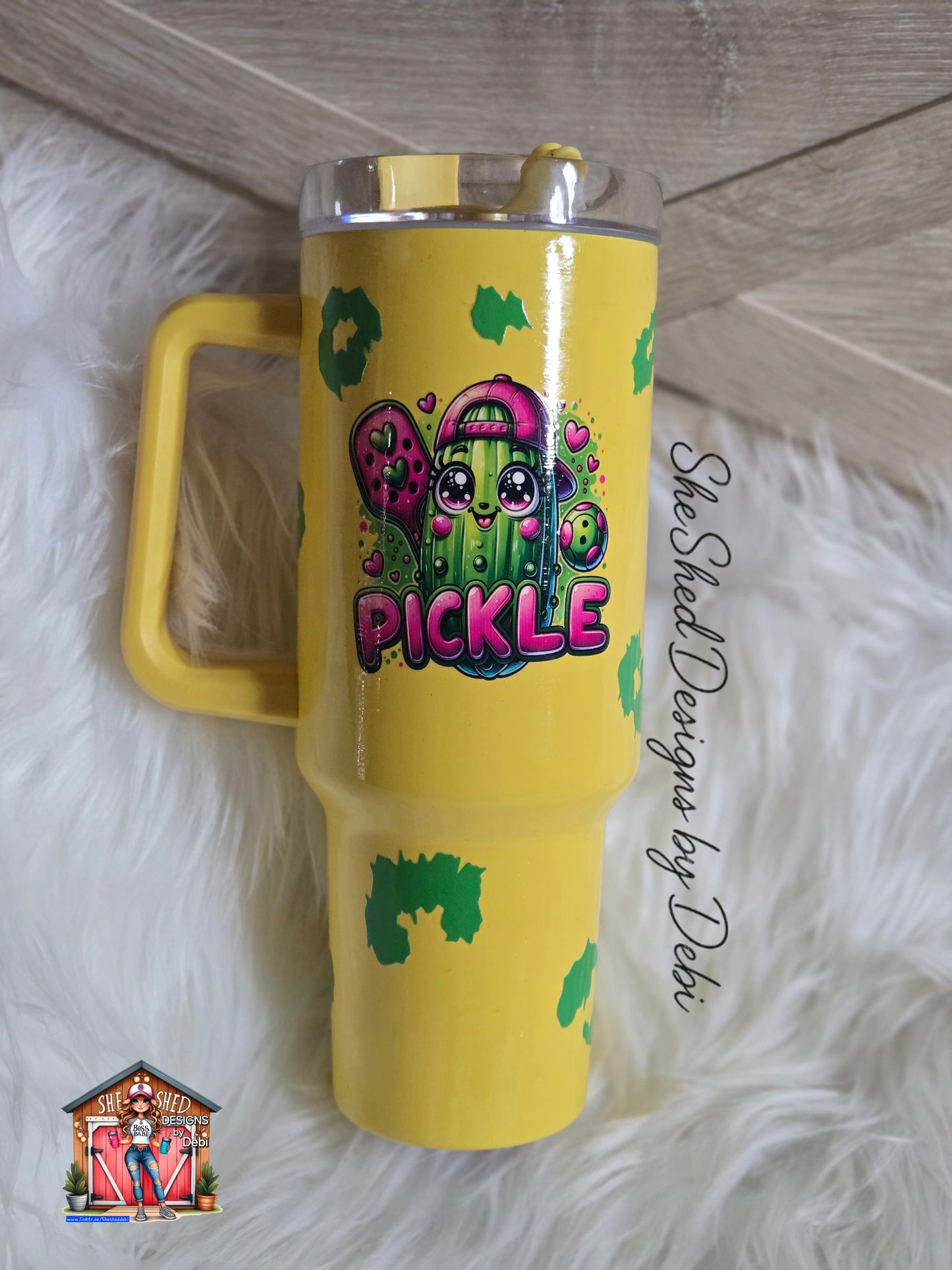 “Pickle Ballin’ 40oz Tumbler – Cute Kawaii Pickle Cup | 2-Sided Design | CrystaLac Finish”
