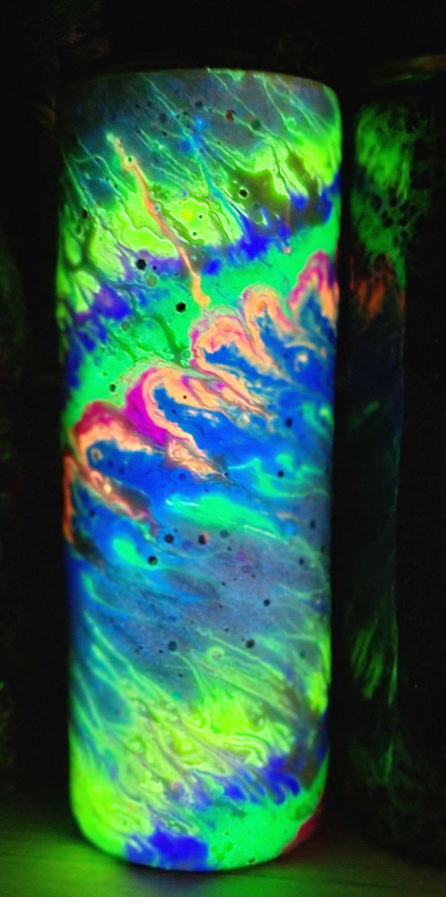 Spiral Radioactive Drag Glow in the Dark